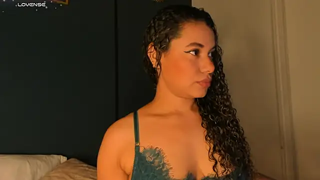 angie leonn online show from 07/14/26, 01:17