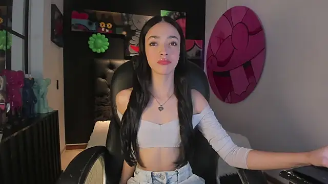 miIa bratz online show from 02/19/26, 07:32