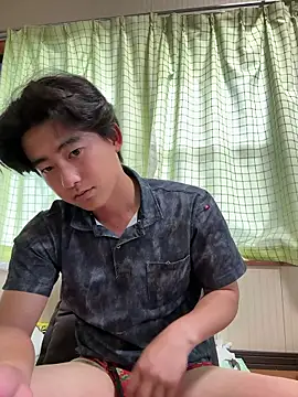 Snapshot of shoma2003 chatting on 06/19/26, 07:23 shoma2003 online show from 06/19/26, 07:23