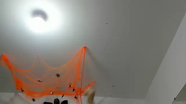 Rihanna hotx online show from 10/11/25, 02:55