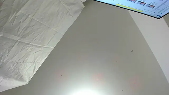 Rihanna hotx online show from 10/27/25, 02:59