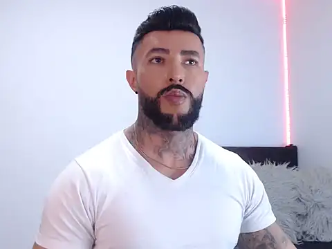 andrea de lucaa online show from 09/21/25, 03:08