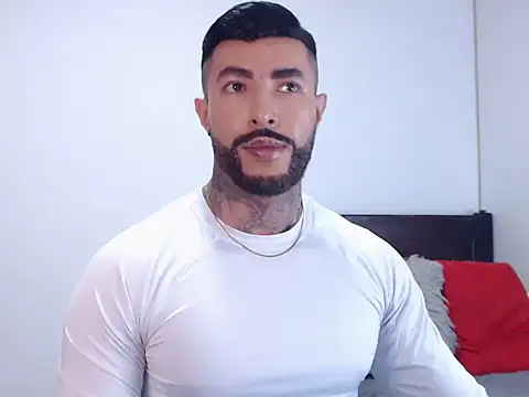 andrea de lucaa online show from 11/09/25, 02:43