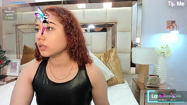 megannherrera online show from 12/05/25, 11:52