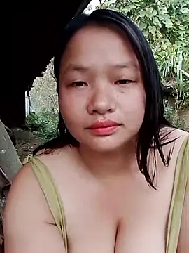 Snapshot of girl-babi chatting on 09/28/25, 08:52 girl-babi online show from 09/28/25, 08:52
