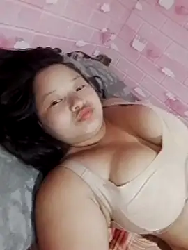 girl-babi online show from 03/31/26, 07:31