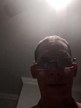 Snapshot of whoadiestreams chatting on 09/20/25, 07:53 whoadiestreams online show from 09/20/25, 07:53