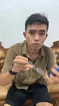 rand1101 online show from 10/15/25, 09:26