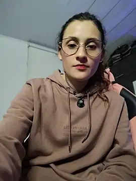 lindasyt online show from 07/21/26, 11:29
