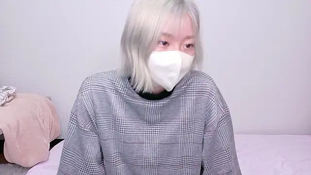 Snapshot of Nana__ch chatting on 05/25/26, 06:03 Nana ch online show from 05/25/26, 06:03