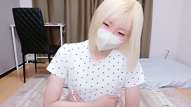 Snapshot of Nana__ch chatting on 07/02/26, 04:35 Nana ch online show from 07/02/26, 04:35