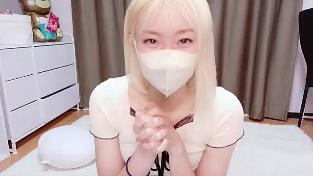 Snapshot of Nana__ch chatting on 08/06/26, 03:36 Nana ch online show from 08/06/26, 03:36