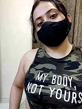 sexy aaliya hamidi online show from 10/10/25, 08:35