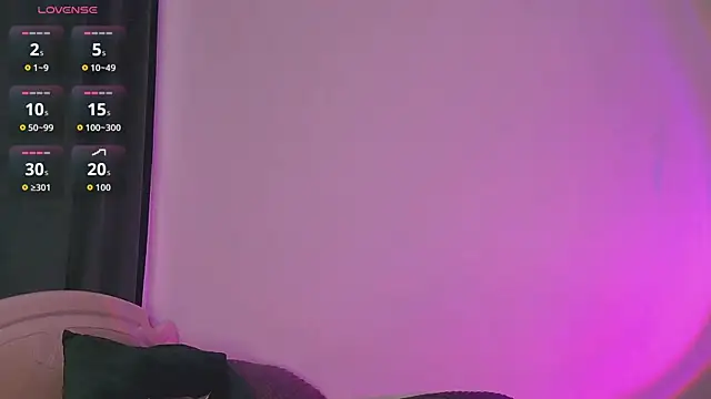 MiaSweetasHoney online show from 10/09/25, 06:22