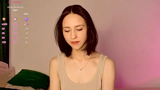 MiaSweetasHoney online show from 11/13/25, 05:50