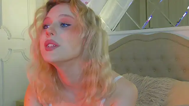 CaitlinSugar online show from 11/17/25, 04:51