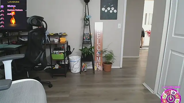 SHEILYN  online show from 03/31/26, 12:45