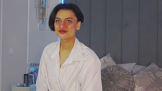 VioletAsh online show from 09/23/25, 04:37