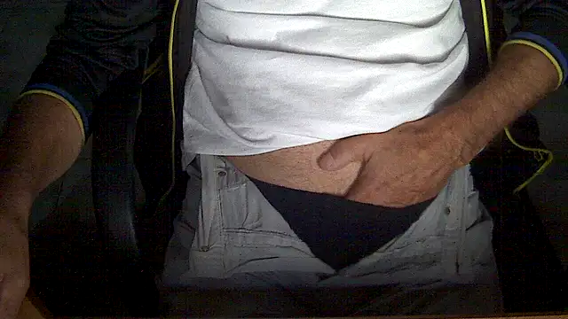 velikifant7 online show from 11/12/25, 05:41