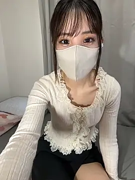 riri  nyan o0 online show from 10/11/25, 05:17