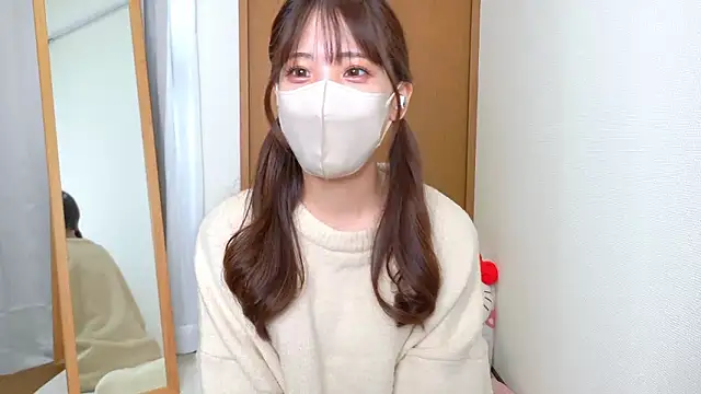 riri  nyan o0 online show from 11/11/25, 06:02