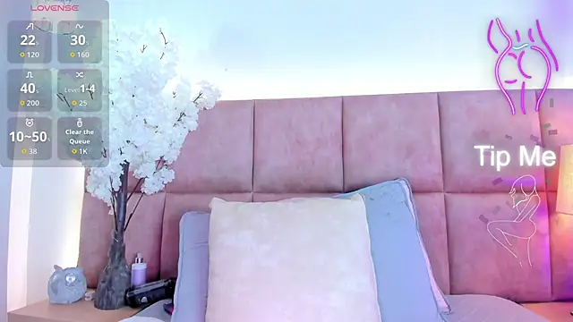 KatheMiler online show from 10/13/25, 12:54