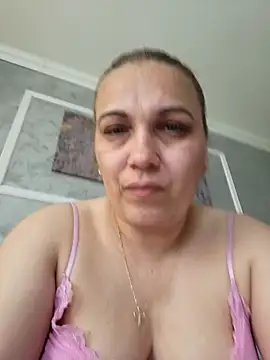 PalomaDesireee online show from 05/12/26, 09:06