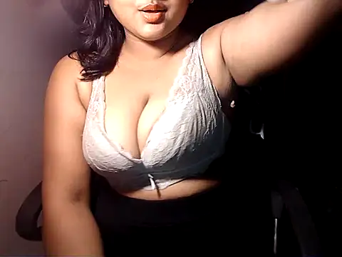 Snapshot of PatnakiRitu1 chatting on 09/13/25, 03:06 PatnakiRitu1 online show from 09/13/25, 03:06