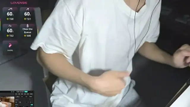 XTTX49 online show from 04/16/26, 03:24