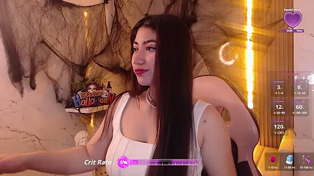 Snapshot of Sophia_tf chatting on 10/15/25, 01:33 Sophia tf online show from 10/15/25, 01:33