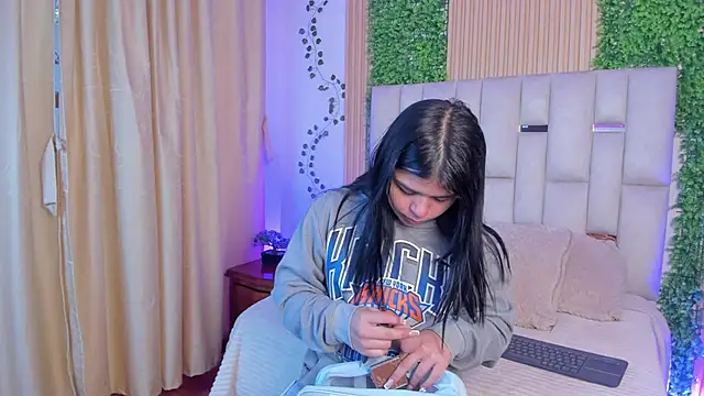 Jade Nmm online show from 02/07/26, 01:04