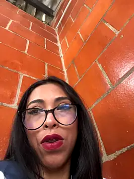 Emma  cumlovee online show from 11/21/25, 02:16