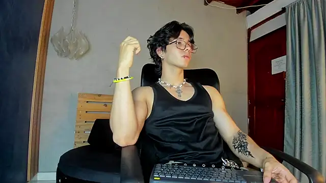 Markuss   online show from 10/16/25, 03:07