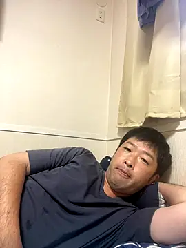 shin0689 online show from 10/18/25, 09:26