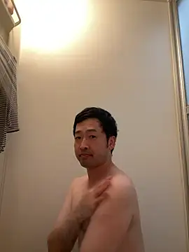 shin0689 online show from 10/21/25, 11:33