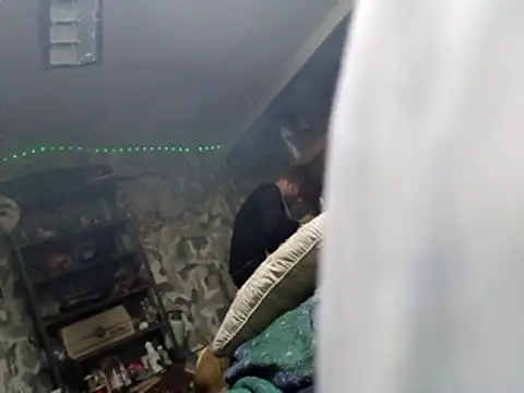 bearded cross online show from 01/12/26, 09:14