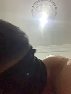 Snapshot of 3Omar45 chatting on 11/15/25, 09:54 3Omar45 online show from 11/15/25, 09:54