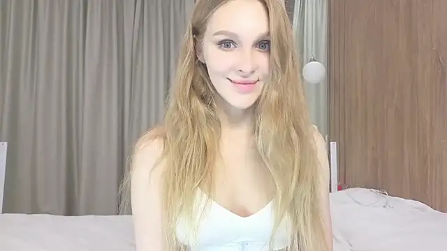 Snapshot of Brigitte_Bardot chatting on 10/01/25, 06:19 Brigitte Bardot online show from 10/01/25, 06:19