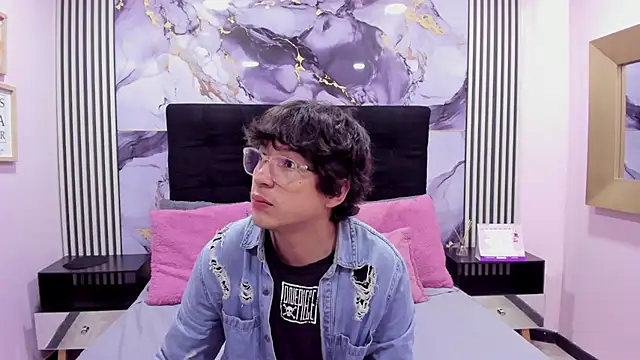 Desire Ecstasy online show from 12/02/25, 01:05