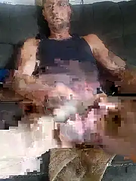 Snapshot of Solostroker39 chatting on 11/21/25, 04:05 Solostroker39 online show from 11/21/25, 04:05