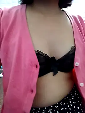 Thaohoa love online show from 09/16/25, 11:22