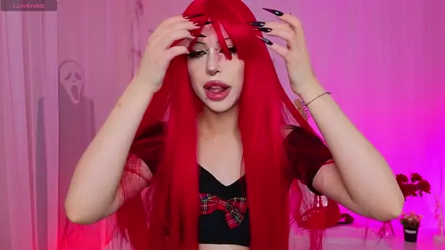 venomeowww   online show from 10/29/25, 02:47