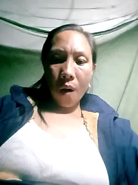 Lisa pusy online show from 11/25/25, 11:43