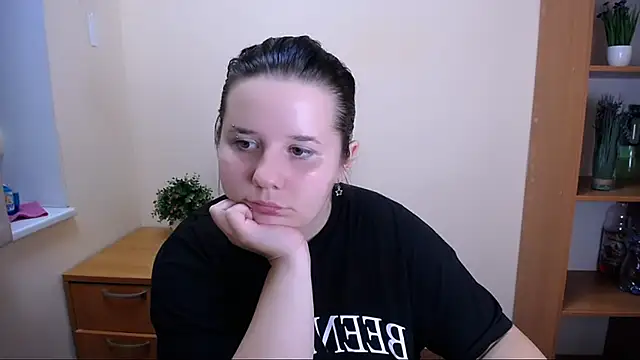 Mina sky  online show from 09/09/25, 01:10