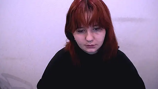 Mina sky  online show from 10/22/25, 06:57