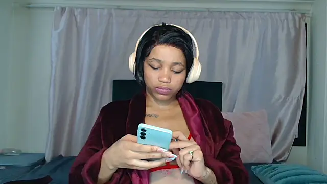 -cleowilliams- online show from 10/23/25, 09:46