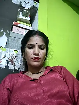Riya jaan12 online show from 04/25/26, 07:44