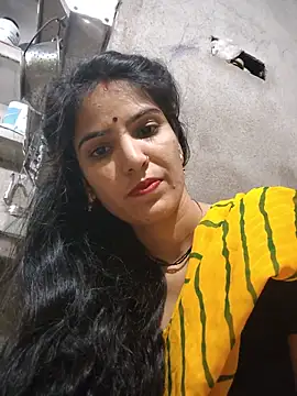 Riya jaan12 online show from 06/01/26, 07:48
