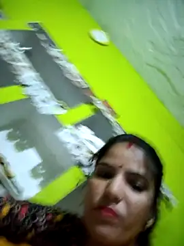 Snapshot of Riya_jaan12 chatting on 06/16/26, 05:43 Riya jaan12 online show from 06/16/26, 05:43