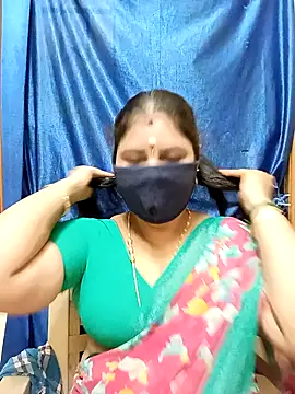 Snapshot of sushma26 chatting on 09/13/25, 08:47 sushma26 online show from 09/13/25, 08:47